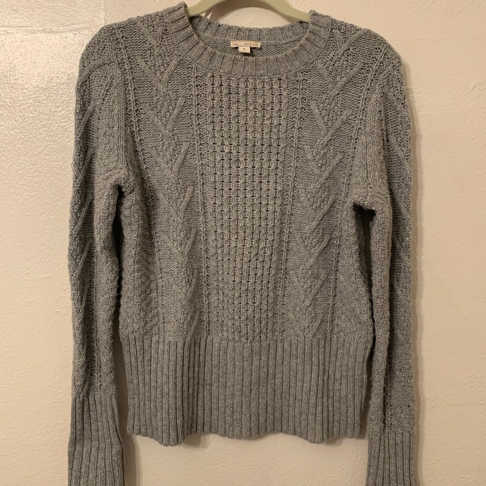 GAP chunky grey sweater